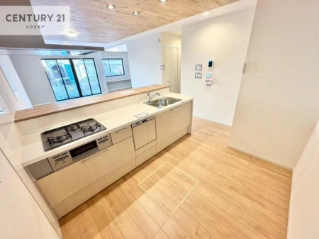 �L�b�`���@��Ƃ肠�钲���X�y�[�X�ō�Ƃ����₷�����K�ȃL�b�`���ł��I
���q�l�ƈꏏ�ɂ��َq������y���߂�L�X�X�y�[�X�ł��B�y�����������ԂɂȂ肻���ł��ˁI