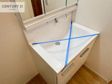 ���ʑ�E���ʏ��@�[�����ʑ�{�E���́A�������˂ɂ����̂ł�����ꂪ�y�X�I���������ۂĂ܂��I
�L���C�Ȑ��ʏ��Ŏ��������̃��`�x�[�V�������オ��܂��ˁI