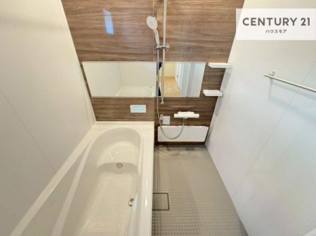 �����@�������������l�̕��͋C�̃o�X���[���́A�����o�Ă��ăo�X�^�C�����[���I
���d���撣���Ă��邲�J���ɂ��D�݂̓����̓����܂����āA�y����ł݂Ă͂������ł��傤���H