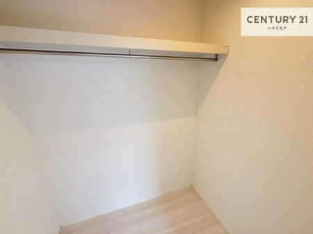 ���[�@�E�H�[�N�C���N���[�[�b�g�t���ł��B��������̂��m���Ȃǂ����[���Ă��������ł��ˁI���ɂ���@�������ȂǋG�ߕ��̑傫�ȉƓd�����[�ł��܂��I