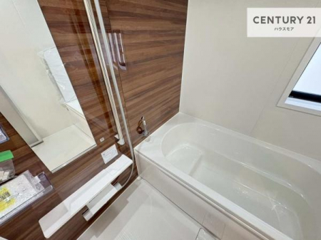 �����@�������������l�̕��͋C�̃o�X���[���́A�����o�Ă��ăo�X�^�C�����[���I
���d���撣���Ă��邲�J���ɂ��D�݂̓����̓����܂����āA�y����ł݂Ă͂������ł��傤���H