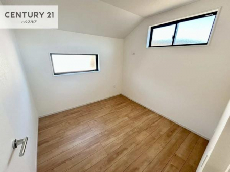 ���r���O�ȊO�̋����@2�ʍ̌����m�ۂ������邢�����́A���ʂ����ǂ��A���邭��ϋ��S�n�̗ǂ���ԂƂȂ��Ă���܂��B�����b�N�X���ĉ߂�����S�n�̗ǂ��������ł��I���̖ڊo�߂��X�b�L�����܂��ˁB