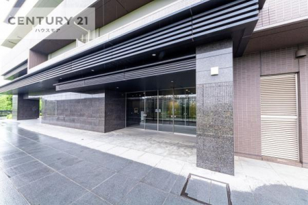 �G���g�����X�@��؂Ȃ��q�l�����o�}������G���g�����X�B�L�X���Ă��ĊJ����������܂��ˁI
�z��������ǂ��S�n�̗ǂ���Ԃł��B