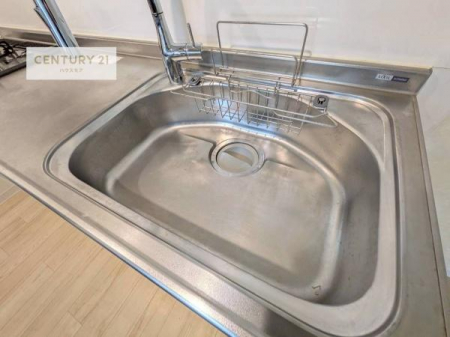 �L�b�`���@���C�h�ȃV���N�ł��ˁI�������˂ɂ������������₷���Ǝ����y�X�d�l�̃V�X�e���L�b�`���ł��I
�f�U�C�����Ƌ@�\�������˂��L�b�`���Ő�����������܂��ˁI