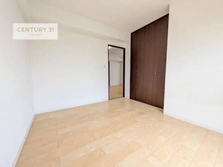 �m���@�V���v���Ƀf�U�C������Ă��邽�߁A�Ƌ��I�т܂���I
���C�ɓ���̉Ƌ��u���Ă��낰���Ԃ���邱�Ƃ��ł��܂��B