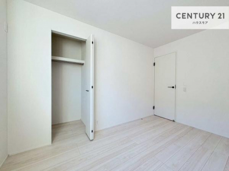 �q�������@���[�X�y�[�X�����Ă��܂��I�������X�b�L�����ڂ��鎖���ł��܂��ˁB
�Ƌ��I�΂Ȃ��V���v���ȃf�U�C���ׁ̈A�Ƌ��I�΂����C�ɓ���̋�ԍ�肪�ł������ł��ˁB