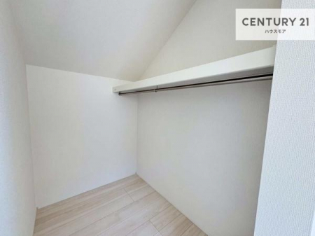 ���[�@�E�H�[�N�C���N���[�[�b�g�t���ł��B��������̂��m���Ȃǂ����[���Ă��������ł��ˁI���ɂ���@�������ȂǋG�ߕ��̑傫�ȉƓd�����[�ł��܂��I