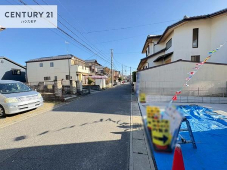 ���̑����n�@�O�ʓ��H6���I�z����ǍD�ȗ��n�ł��B
�Ԍɓ��ꂪ���ȕ������S�ł��ˁB