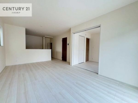 ���r���O�@�L�X�_�C�j���O�X�y�[�X�I������肨�H���B�΂��������y�������Ԃ��߂����܂��B���X�̔���������܂��I