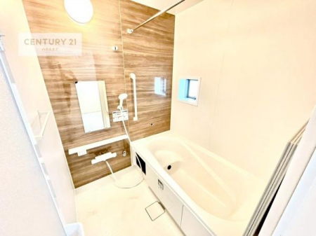 �����@�������������l�̕��͋C�̃o�X���[���́A�����o�Ă��ăo�X�^�C�����[���I
���d���撣���Ă��邲�J���ɂ��D�݂̓����̓����܂����āA�y����ł݂Ă͂������ł��傤���H