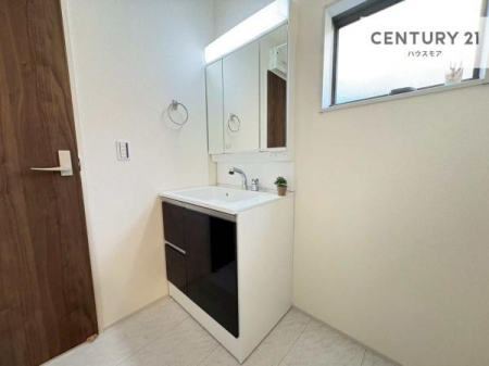 ���ʑ�E���ʏ��@�����t���̖��邢���ʎ��ł��I���C�������ɓ���ւ����ł��Đ����ɕۂ��Ƃ��ł��܂��I���R�����������ނ̂ł����ς̎d�オ����ǂ��Ȃ�܂��ˁI