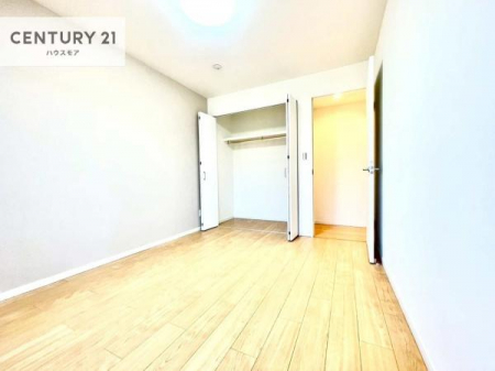 �q�������@���[�X�y�[�X����������m�ۂ���Ă��邽�߁A���������w�p�i���T�b�ƕЕt���A���ł��X�b�L���B
�Y��ȋ�Ԃ��ۂĂ܂��I