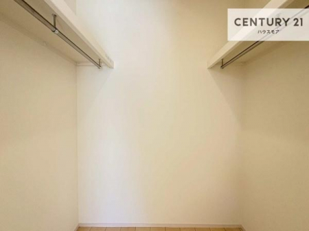 ���[�@�E�H�[�N�C���N���[�[�b�g�t���ł��B��������̂��m���Ȃǂ����[���Ă��������ł��ˁI���ɂ���@�������ȂǋG�ߕ��̑傫�ȉƓd�����[�ł��܂��I