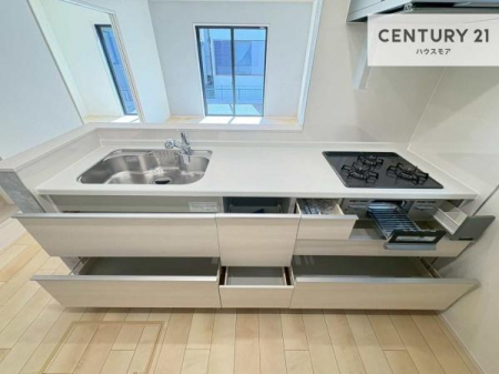 �L�b�`���@���[�X�y�[�X���L�x�ŁA�����X�y�[�X���X�b�L���ƕЕt���Ђ�`�����p�ł��܂��I
���K�ɍ�Ƃ��ł��܂��I�����̗���������܂��I