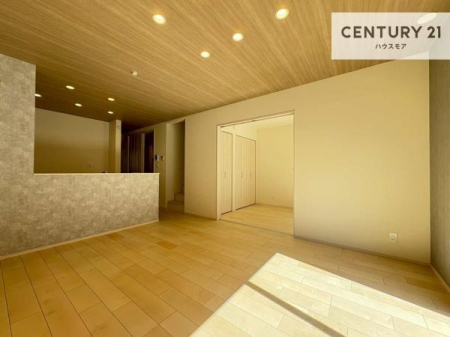 ���r���O�@�L�X�_�C�j���O�X�y�[�X�I������肨�H���B�΂��������y�������Ԃ��߂����܂��B���X�̔���������܂��I