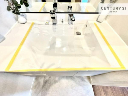 ���ʑ�E���ʏ��@�[�����ʑ�{�E���́A�������˂ɂ����̂ł�����ꂪ�y�X�I���������ۂĂ܂��I
�L���C�Ȑ��ʏ��Ŏ��������̃��`�x�[�V�������オ��܂��ˁI