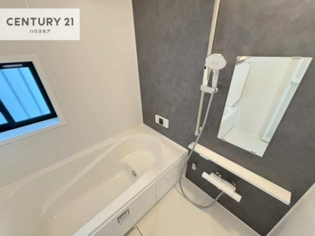 �����@�������������l�̕��͋C�̃o�X���[���́A�����o�Ă��ăo�X�^�C�����[���I
���d���撣���Ă��邲�J���ɂ��D�݂̓����̓����܂����āA�y����ł݂Ă͂������ł��傤���H