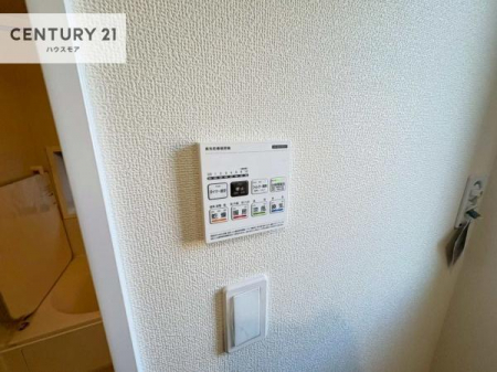 ���̑��@����������g�[���t���Ă��閣�͓I�Ȏd�l�ł��I�~��̓q�[�g�V���b�N�̗\�h�ɂ��g���܂��B
�J�̓��ł������󕨂���������̂ŁA���󕨂����ߍ��݂ɂ����I