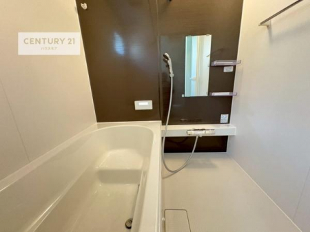 �����@�������������l�̕��͋C�̃o�X���[���́A�����o�Ă��ăo�X�^�C�����[���I
���d���撣���Ă��邲�J���ɂ��D�݂̓����̓����܂����āA�y����ł݂Ă͂������ł��傤���H