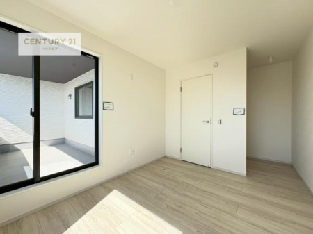 �Q���@�o���R�j�[�ɖʂ��Ă���m���ł��B���邭�����肪����A���C����������ł��܂��I���N���āA�O�ɏo�Ĕw�L�т����[�ċz�����ǂ������}������邱�Ƃ��ł��܂��B