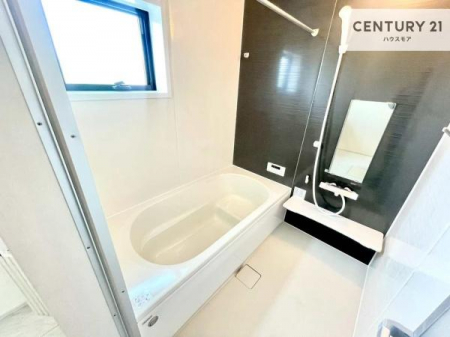 �����@�������������l�̕��͋C�̃o�X���[���́A�����o�Ă��ăo�X�^�C�����[���I
���d���撣���Ă��邲�J���ɂ��D�݂̓����̓����܂����āA�y����ł݂Ă͂������ł��傤���H