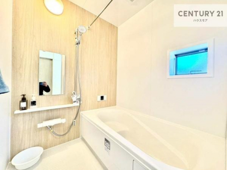 �����@�������������l�̕��͋C�̃o�X���[���́A�����o�Ă��ăo�X�^�C�����[���I
���d���撣���Ă��邲�J���ɂ��D�݂̓����̓����܂����āA�y����ł݂Ă͂������ł��傤���H