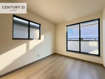 �m���@2�ʍ̌����m�ۂ������邢�����́A���ʂ����ǂ��A���邭��ϋ��S�n�̗ǂ���ԂƂȂ��Ă���܂��B�����b�N�X���ĉ߂�����S�n�̗ǂ��������ł��I