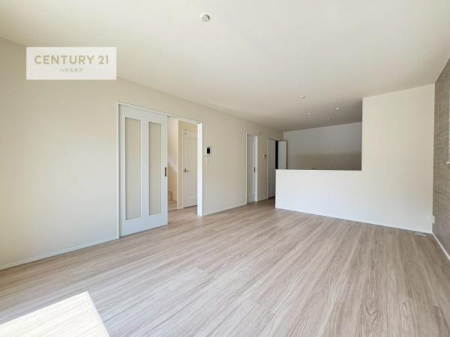 ���r���O�@�L�X�_�C�j���O�X�y�[�X�I������肨�H���B�΂��������y�������Ԃ��߂����܂��B���X�̔���������܂��I