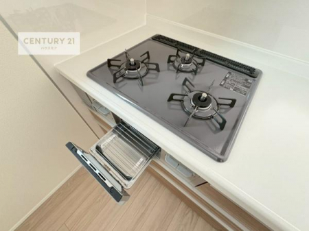 �L�b�`���@�R�����͎O������̂ł������̓����i�s���ł��܂��B
�������O�����t���ł��B�����X�y�[�X���L�X���Ă���׍�Ƃ����₷���I�g�����肪�ǂ��V�X�e���L�b�`���ł��I