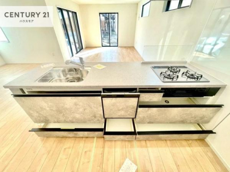 �L�b�`���@���[�X�y�[�X���L�x�ŁA�����X�y�[�X���X�b�L���ƕЕt���Ђ�`�����p�ł��܂��I
���K�ɍ�Ƃ��ł��܂��I�����̗���������܂��I