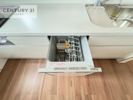 �L�b�`���@�H��@�t���I�Z��������~��͎�r��h�~�Ƃ��đ劈�􂵂܂��I�r���g�C���d�l�Ȃ̂ŁA�ꏊ����炸�����X�y�[�X���L���g���Ď�ۂ悭��Ƃ��o���܂��I