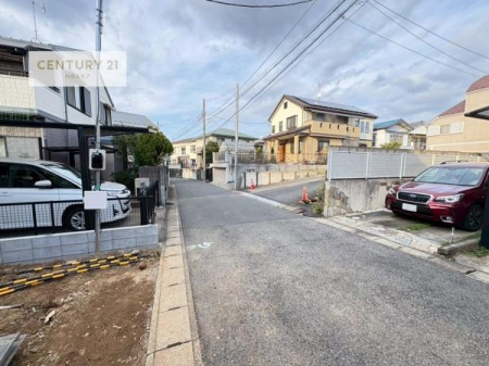 ���̑����n�@�O�ʓ��H5���I�z����ǍD�ȗ��n�ł��B
�Ԍɓ��ꂪ���ȕ������S�ł��ˁB