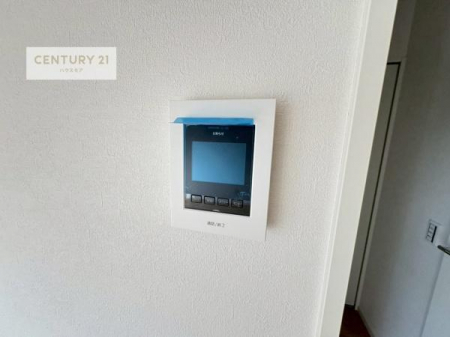 ���̑����ρ@TV���j�^�[�t���C���^�[�z��������A�K��҂��f���Ŋm�F���Ă���Ή��ł��邽�߁A�h�Ɩʂ����S�ł��B���q�l�̂�����Ԏ��ɂ��S�����A���Ƒ��̈��S�E���S�ȕ�炵���T�|�[�g���܂��B