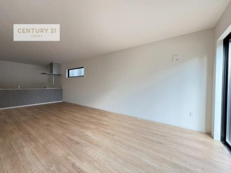 ���r���O�@�D�����z���܂肪���r���O����ł���ċ��S�n�̗ǂ���Ԃ����o���Ă���܂��I
���났�̎��Ԃ��߂����܂��I