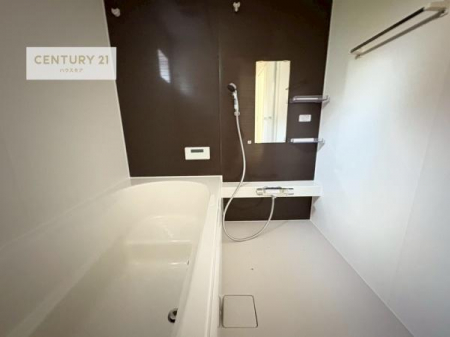 �����@�������������l�̕��͋C�̃o�X���[���́A�����o�Ă��ăo�X�^�C�����[���I
���d���撣���Ă��邲�J���ɂ��D�݂̍���̓����܂����āA�y����ł݂Ă͂������ł��傤���H