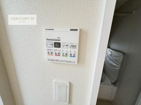 ���̑��@����������g�[���t���Ă��閣�͓I�Ȏd�l�ł��I�~��̓q�[�g�V���b�N�̗\�h�ɂ��g���܂��B
�J�̓��ł������󕨂���������̂ŁA���󕨂����ߍ��݂ɂ����I