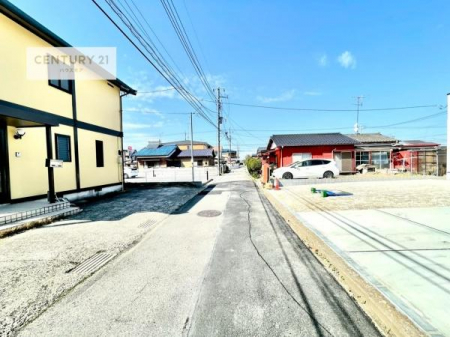 ���̑����n�@�O�ʓ��H��4���I�z����ǍD�ȗ��n�ł��B
�Ԍɓ��ꂪ���ȕ������S�ł��ˁB