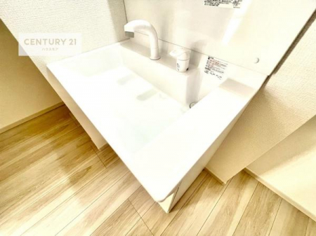 ���ʑ�E���ʏ��@�[�����ʑ�{�E���́A�������˂ɂ����̂ł�����ꂪ�y�X�I���������ۂĂ܂��I
�L���C�Ȑ��ʏ��Ŏ��������̃��`�x�[�V�������オ��܂��ˁI