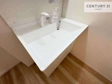 ���ʑ�E���ʏ��@�[�����ʑ�{�E���́A�������˂ɂ����̂ł�����ꂪ�y�X�I���������ۂĂ܂��I
�L���C�Ȑ��ʏ��Ŏ��������̃��`�x�[�V�������オ��܂��ˁI