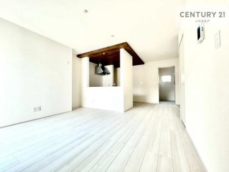 ���r���O�@�S�n�ǂ����r���O�͉Ƒ������R�ƏW�܂�܂��B�Ƒ��c�R�̎��Ԃ����������ł��B���Ƒ��ƁA����w�[���������Ԃ��߂��������ł��ˁB