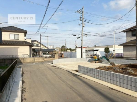 ���̑����n�@�O�ʓ��H6���~2.8���~4���I�z����ǍD�ȗ��n�ł��B
�Ԍɓ��ꂪ���ȕ������S�ł��ˁB