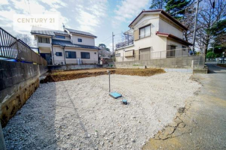 ���ԏ�@���ԃX�y�[�X��2�䕪����܂��I�Z�J���h�J�[�͂������A�o�C�N�⎩�]�ԂȂǂ��u���ꏊ�ɍ���܂���B