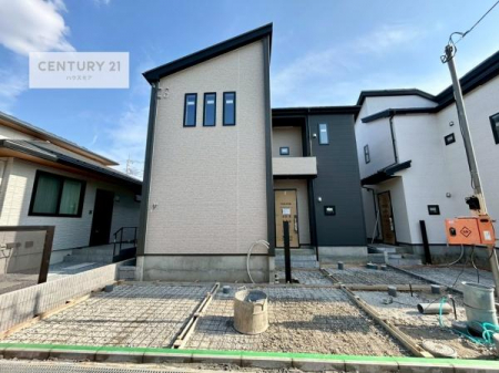 ���ԏ�@���ԃX�y�[�X��2�䕪����܂��I�Z�J���h�J�[�͂������A�o�C�N�⎩�]�ԂȂǂ��u���ꏊ�ɍ���܂���B