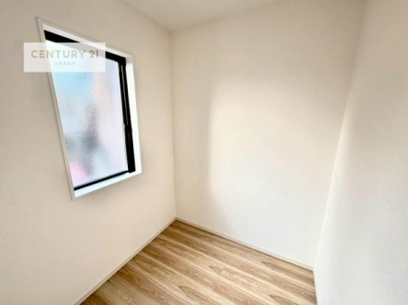 ���[�@�E�H�[�N�C���N���[�[�b�g�t���ł��B��������̂��m���Ȃǂ����[���Ă��������ł��ˁI���ɂ���@�������ȂǋG�ߕ��̑傫�ȉƓd�����[�ł��܂��I