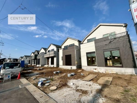 ���̑��@�S9���̃L���C�ȊX���݁B����P�x���������������B�����T���̂������E���v�]�E������ȂǁA�s���Y�Ɋւ��邱�ƂȂ�A�ǂ̂悤�Ȃ��Ƃł����S���ӑΉ������Ē����܂��B