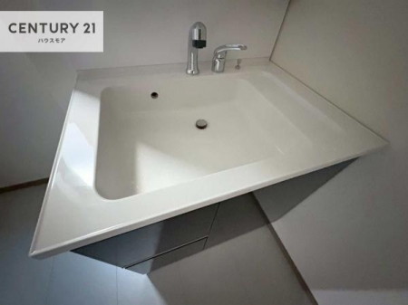 ���ʑ�E���ʏ��@�[�����ʑ�{�E���́A�������˂ɂ����̂ł�����ꂪ�y�X�I���������ۂĂ܂��I
�L���C�Ȑ��ʏ��Ŏ��������̃��`�x�[�V�������オ��܂��ˁI