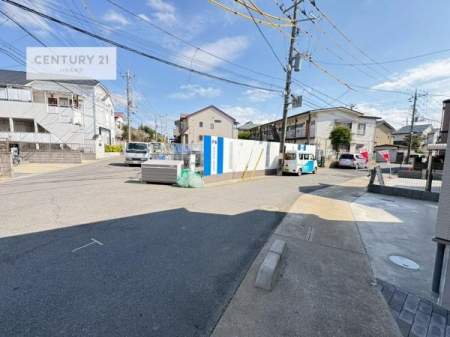 ���̑����n�@�O�ʓ��H��6���~5.9���I�z����ǍD�ȗ��n�ł��B
�Ԍɓ��ꂪ���ȕ������S�ł��ˁB