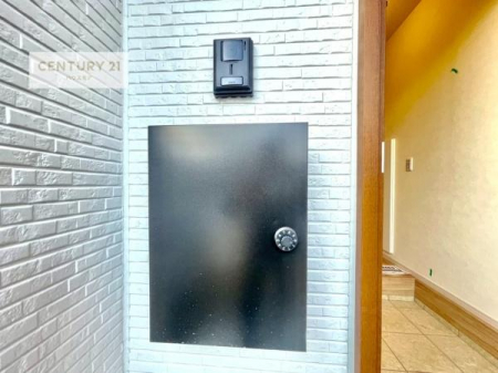 ���̑����n�@�|�X�g�t���ł��I�����T���̂������E���v�]�E������ȂǁA���Ȃ�ƕ��ЃX�^�b�t�܂ł��\���t�����������I�s���Y�Ɋւ��邱�ƂȂ�A�ǂ̂悤�Ȃ��Ƃł����S���ӑΉ������Ē����܂��B