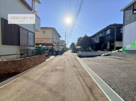 ���̑����n�@�O�ʓ��H4.03���B�z����ǍD�ȗ��n�ł��B
