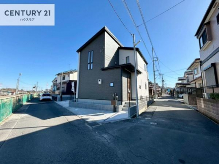 ���̑����n�@�O�ʓ��H4���~4.04���I�z����ǍD�ȗ��n�ł��B
�Ԍɓ��ꂪ���ȕ������S�ł��ˁB